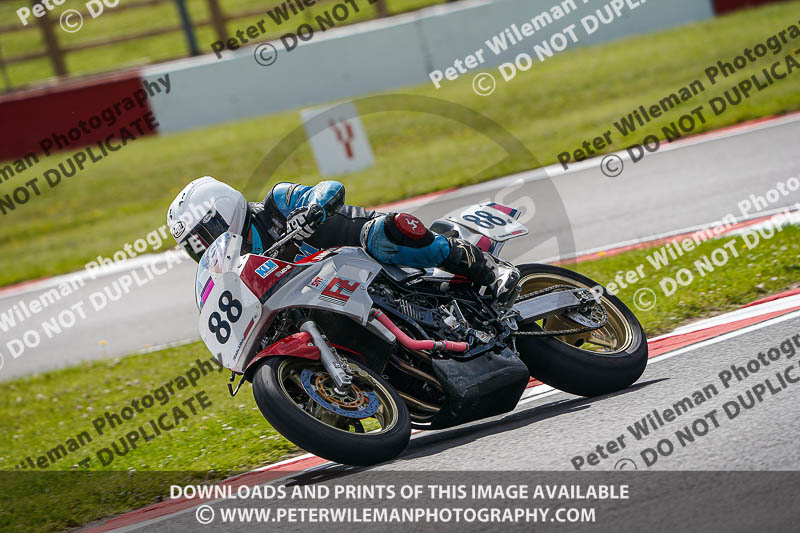donington no limits trackday;donington park photographs;donington trackday photographs;no limits trackdays;peter wileman photography;trackday digital images;trackday photos